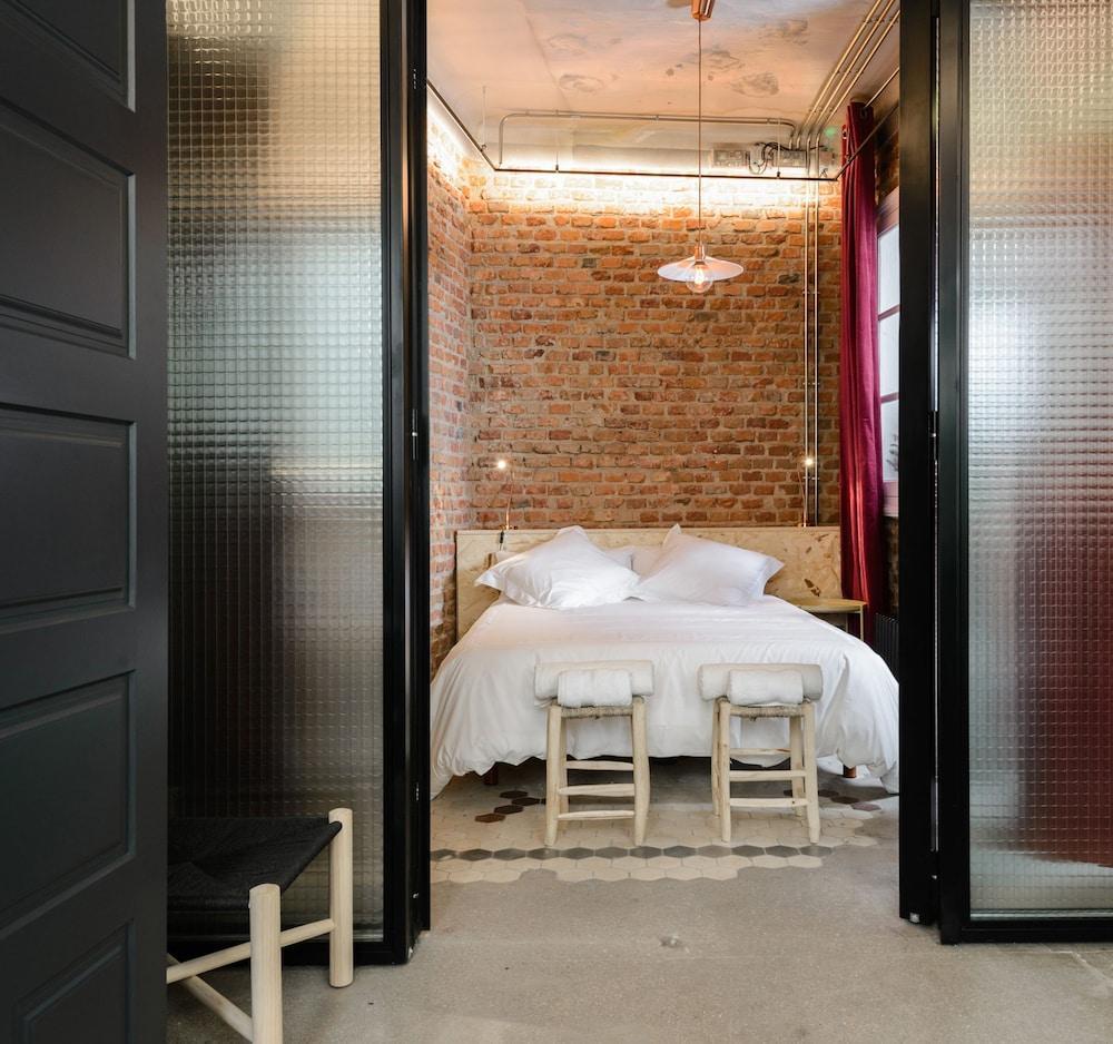 Charming Puerta De Alcala Apartment Madrid Exterior photo
