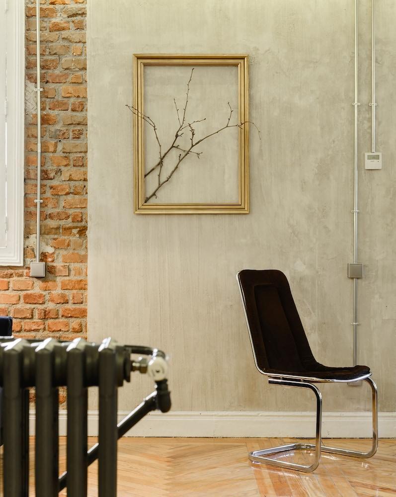 Charming Puerta De Alcala Apartment Madrid Exterior photo